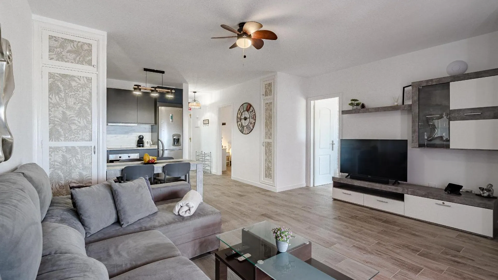 Apartment Balcon Smart Home Hi-End Services Media Streaming Costa Adeje  Spain