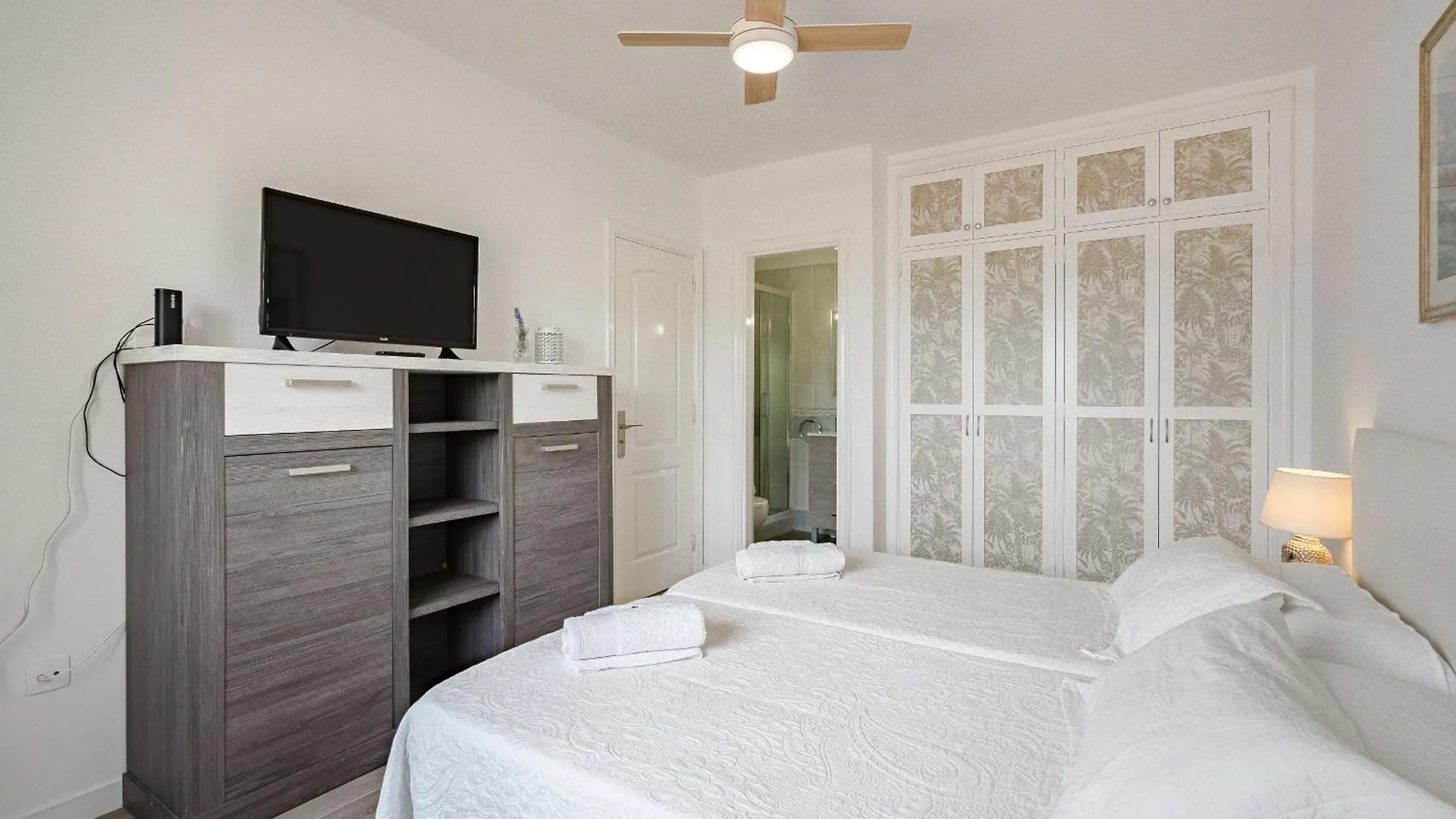 Apartment Balcon Smart Home Hi-End Services Media Streaming Costa Adeje